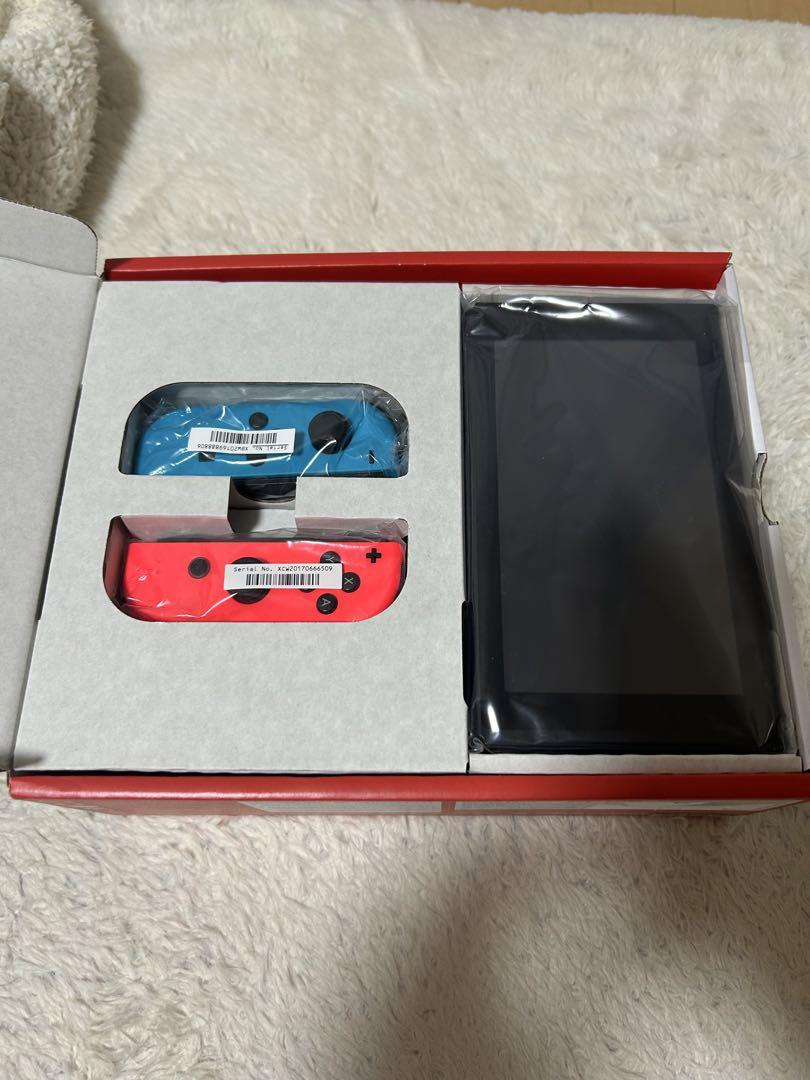 Switch 本体
