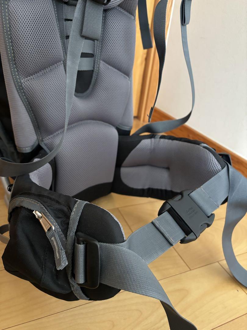 ベビーキャリア背負子deuter