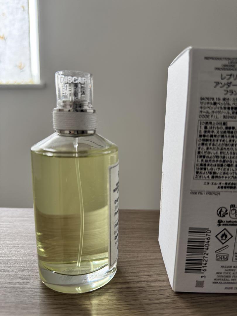 新到着 レプリカ オードトワレ アンダーザレモンツリー 100ml - メルカリ 香水(ユニセックス)