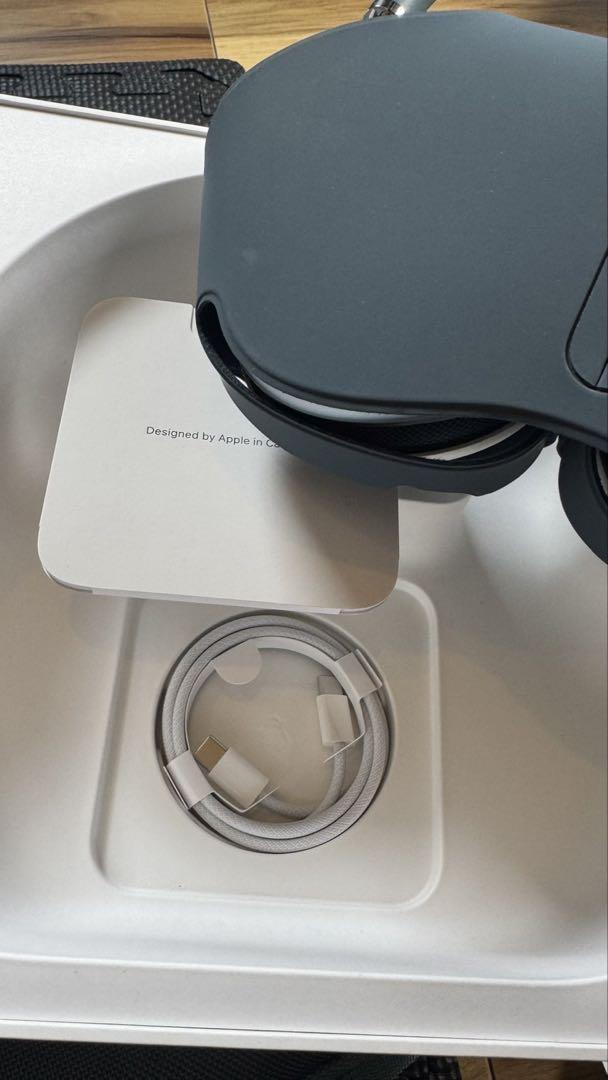 AirPods Max ブルー　typeCモデル