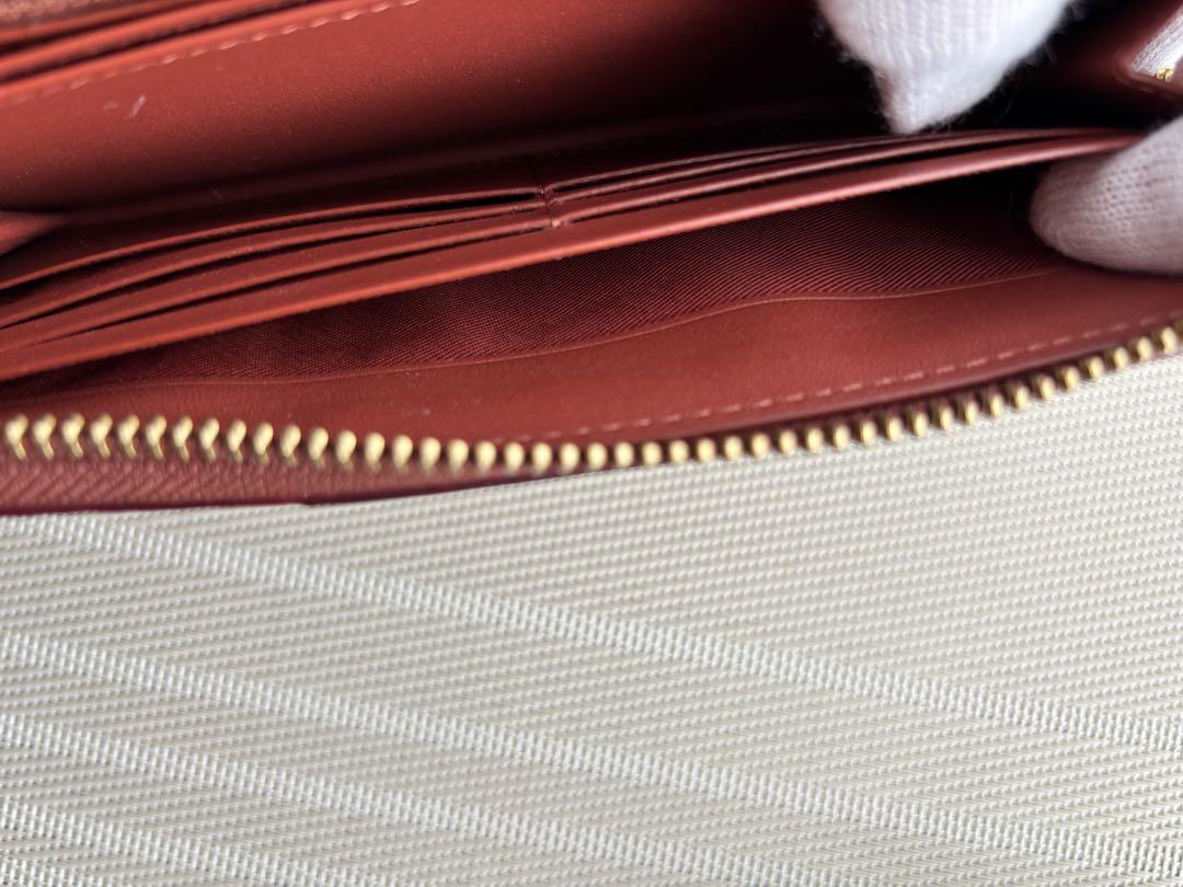 【美品・百貨店購入正規品】コーチCOACH長財布シグネチャージップウォレット