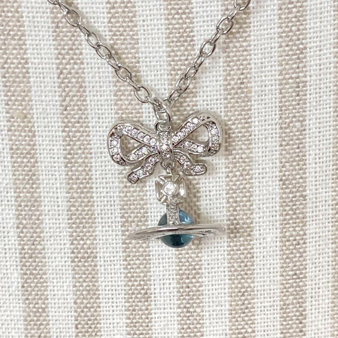 Vivienne Westwood OCTAVIEネックレス　ライトブルー