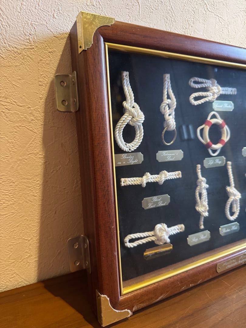 アンティーク イギリス製 マリングッズ 結び目サンプル 木製フレーム 希少1点物 アンティーク イギリス製 マリングッズ 結び目サンプル 木製フレーム 希少1点物