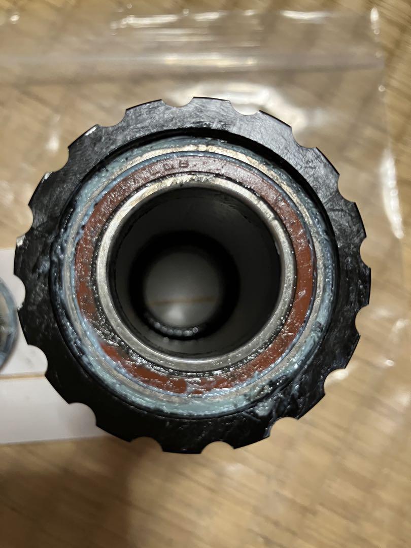 Wheels Manufacturing BB86 Bottom Bracket Threaded Together