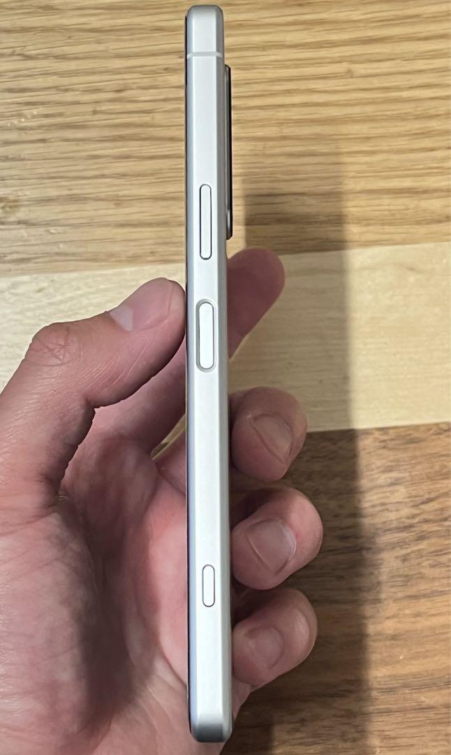 Xperia 5 IV エクリュホワイト 128 GB Softbank