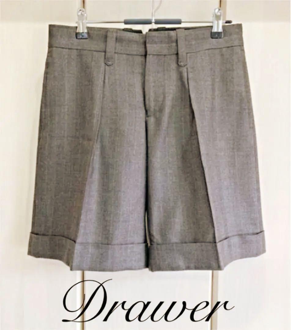 Drawer ウールショーツ 36 Drawer ストライプ柄 ウール ショートパンツ 36