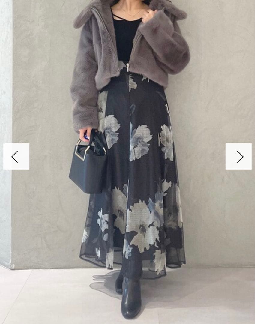 【史上最も激安！】 MERCURYDUO フェイクファー襟付きクロップドショートコートS・MERCURY DUO 激安通販。