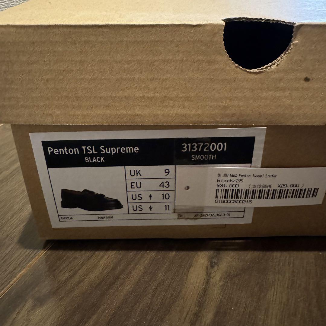 28 Supreme Dr. Martens ローファー ブラック