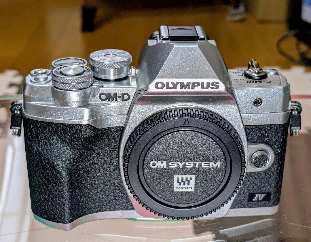 OM-D E-M10