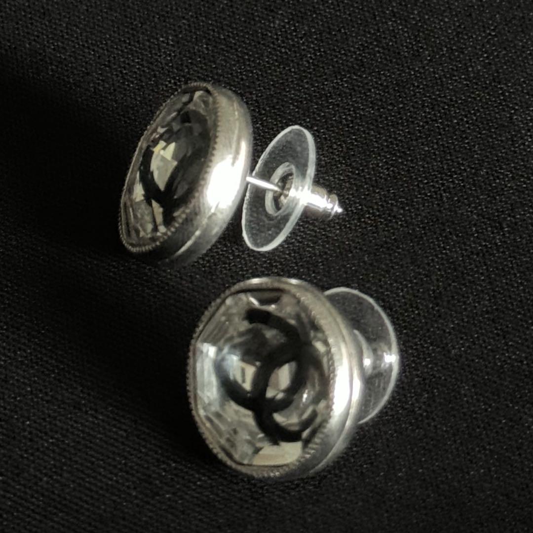 新品　シャネル　ロゴ　CCマーク　ピアス