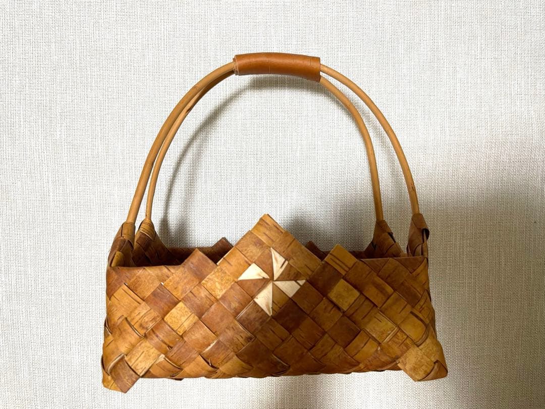 ロシア　ケイト作ロシア　白樺作家　バスケット