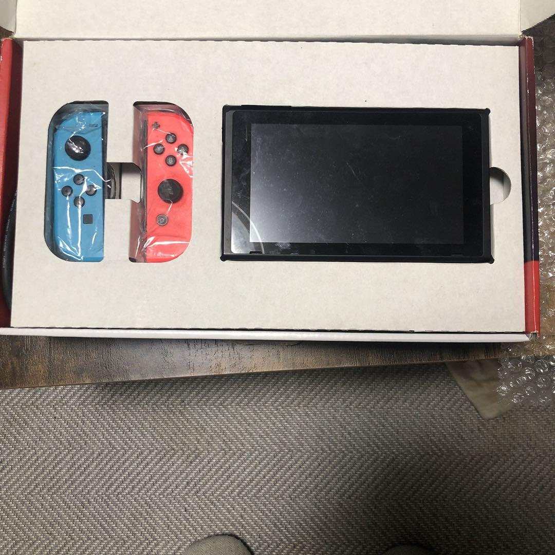 Nintendo Switch 本体