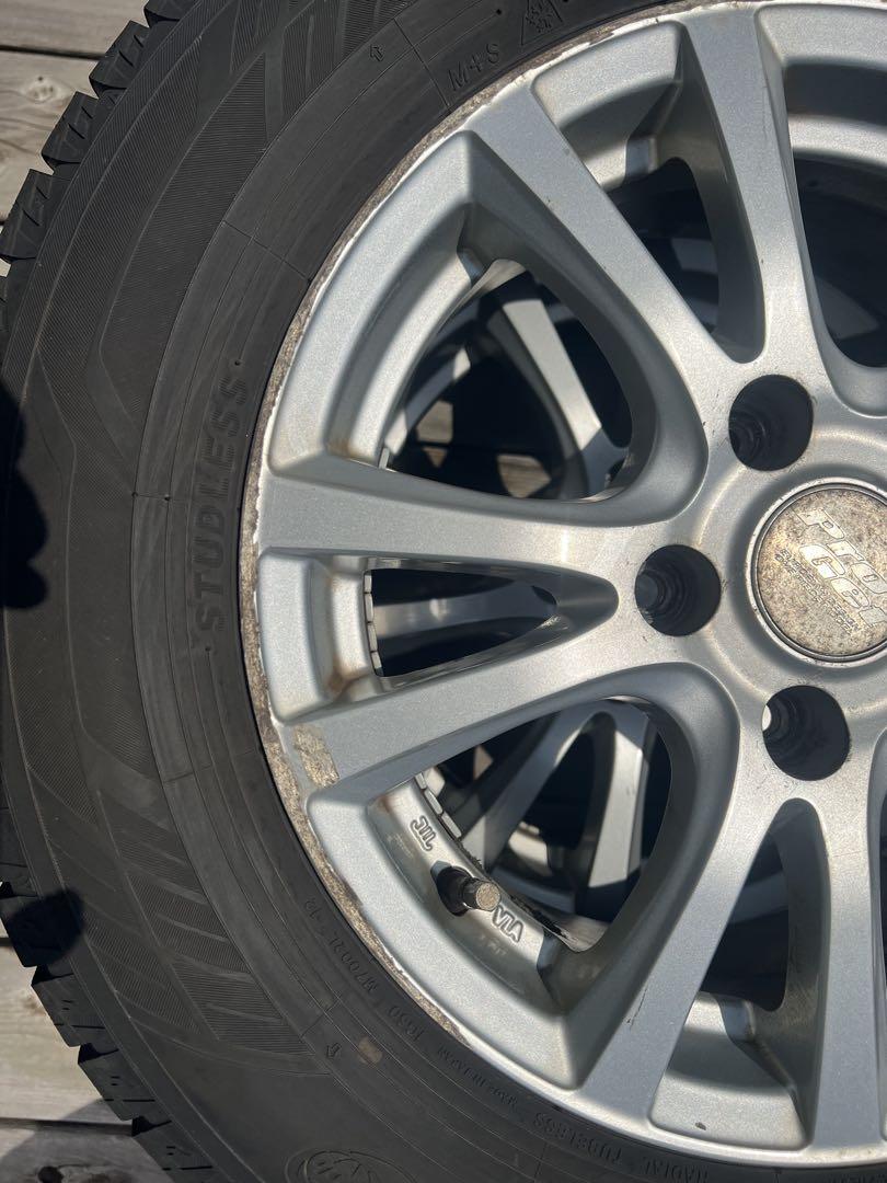 YOKOHAMA スタッドレスタイヤ 195/65R15