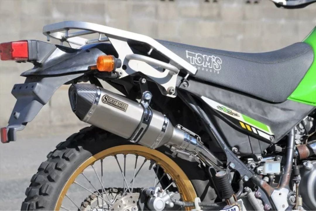 スリップオンマフラー異形サイレンサーカーボン出口スーパーシェルパー TRITUETUBI_COM