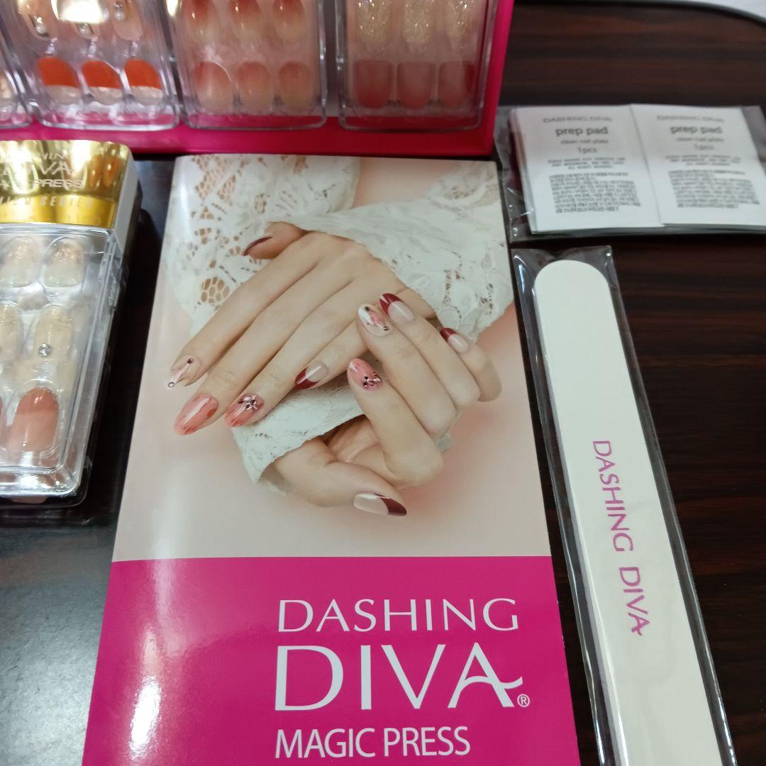 4-260　DASHING DIVA MAGIC PRESS ネイルチップセット 4-260 DASHING DIVA MAGIC PRESS ネイルチップセット - メルカリ
