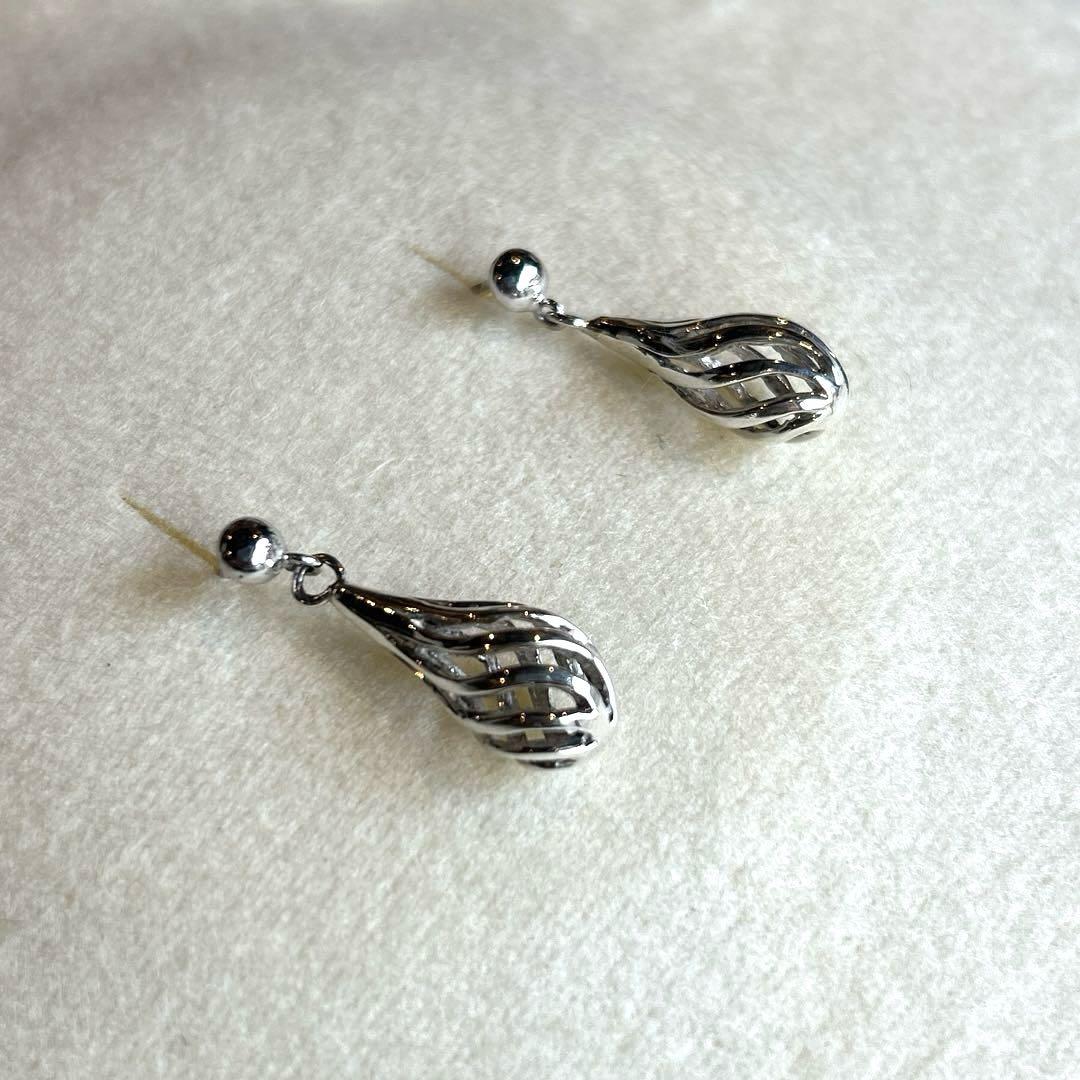【新品未使用】 silver 925 風雫 ピアス 透かし細工