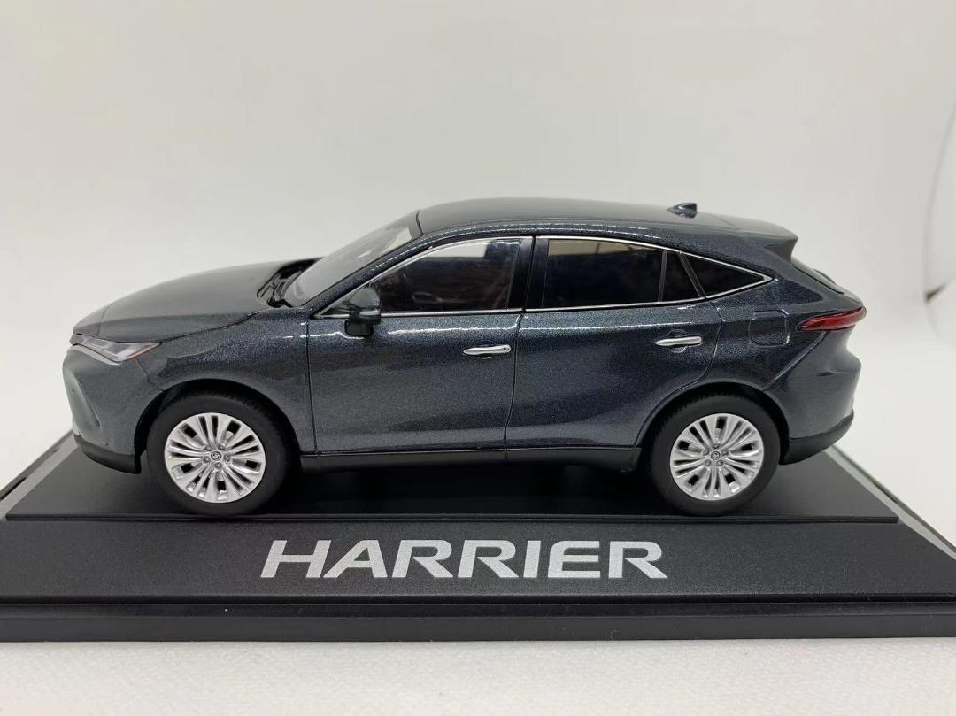 トヨタ ハリアー Harrier 30分の1スケール 送料込み ミニカー