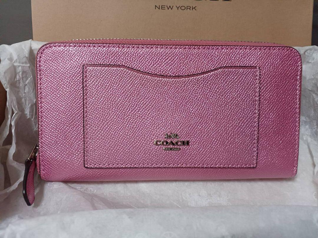 COACH　ラウンドジップ 長財布 【新品・未使用】ピンク