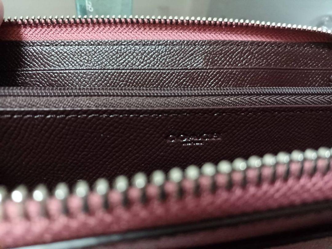 COACH　ラウンドジップ 長財布 【新品・未使用】ピンク
