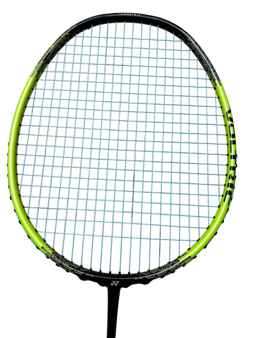 【ナオ】YONEXボルトリック30 VT30 5U5 ブラック