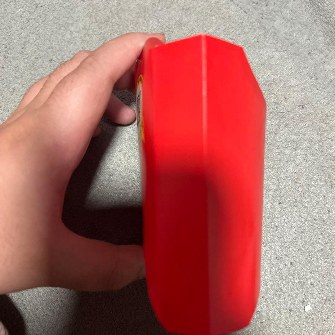 箱目立った傷や汚れなし