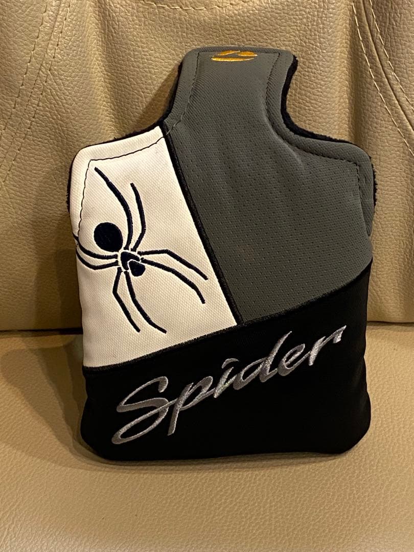 TaylorMade Spider パター用ヘッドカバー - メルカリ
