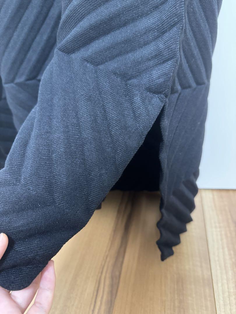 イッセイミヤケミー ひざ丈ワンピース プリーツ加工 厚手タイプ 画像2