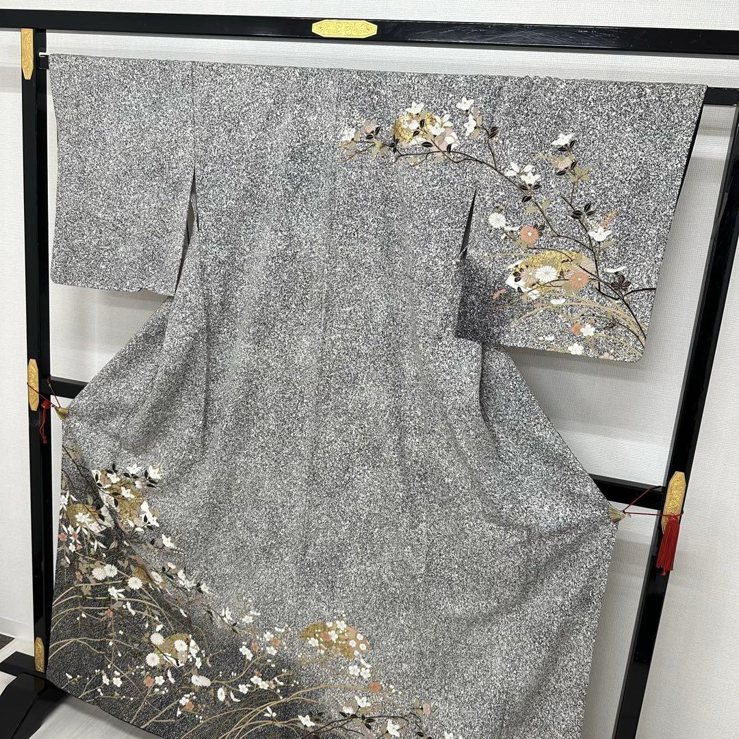 【特別セール品】 付下げ 広衿 紋なし 正絹 着物 モノトーンに美しい花模様 暈し染 着物・浴衣