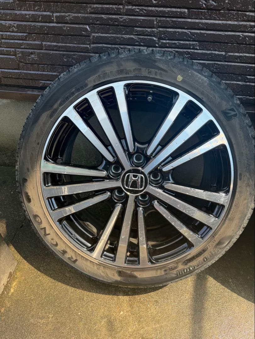 ホンダ オデッセイRC 18インチ ホイールセット ブリヂストンREGNO