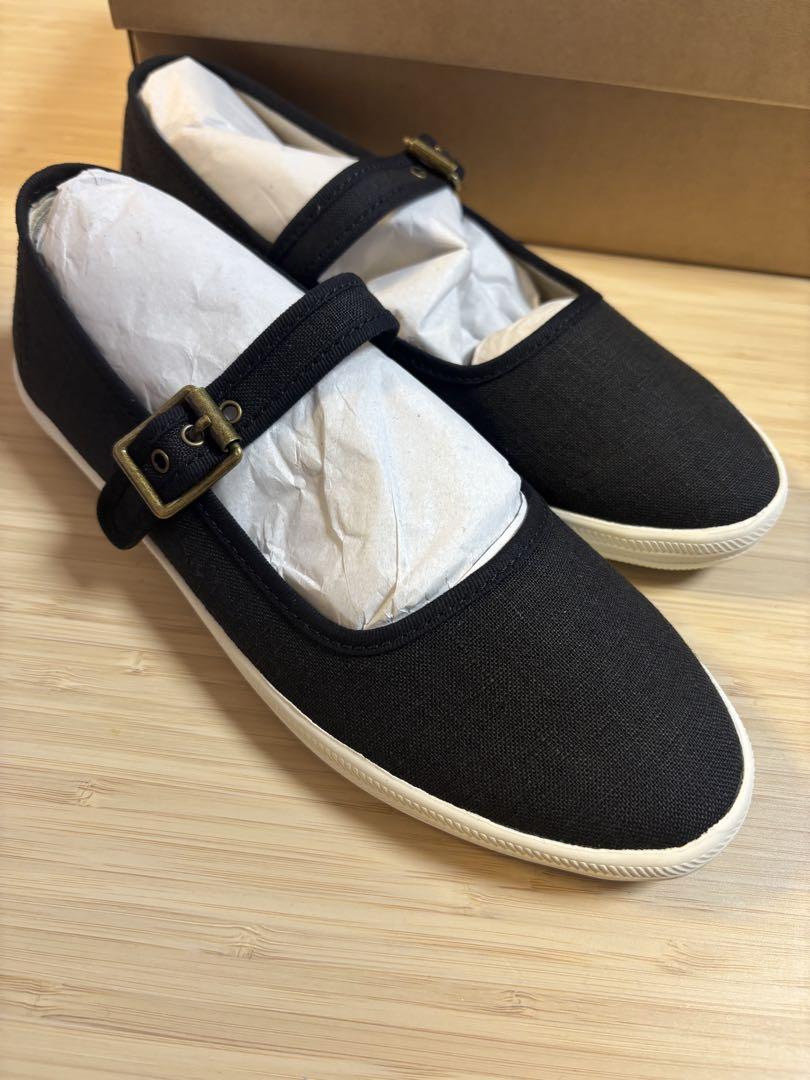 【新品未使用】Orcival ストラップ付き黒シューズ