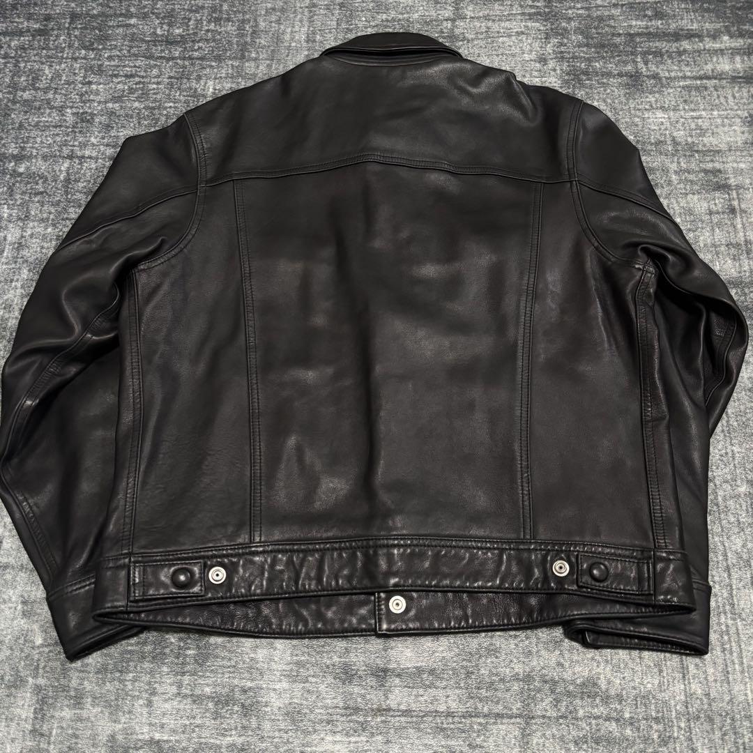 Supreme Leather Trucker Jacket (FW18) - $498