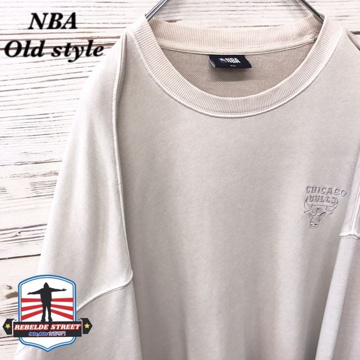 訳あり商品 《希少》NBA☆スウェット オフホワイト 刺繍ロゴ 2XL