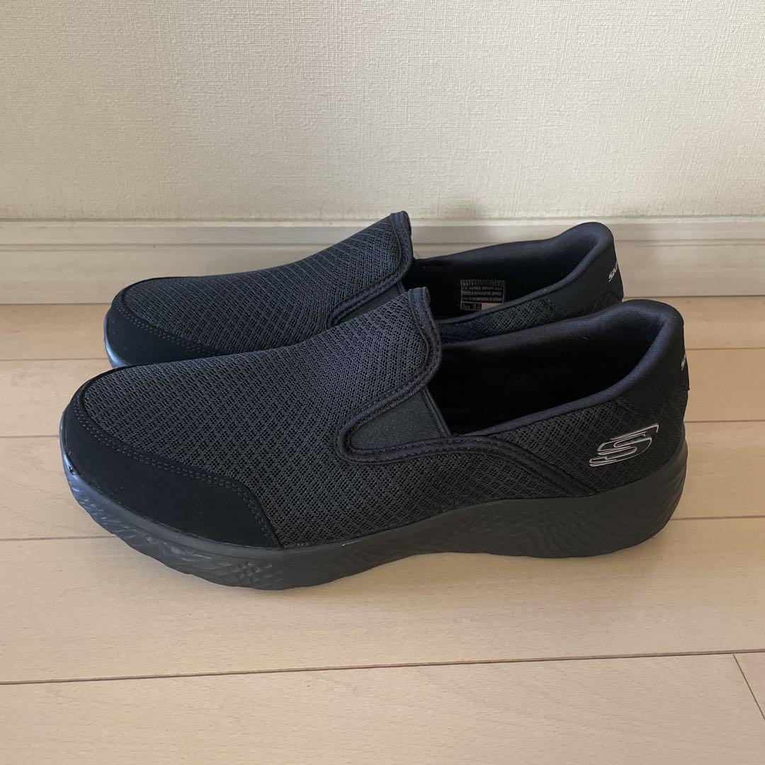 SKECHERS メモリーフォーム 黒 スリッポン27.5センチ