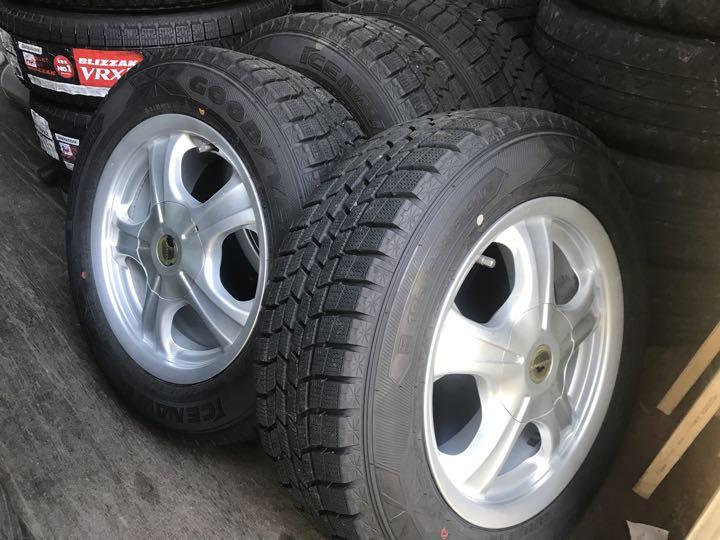 195/65R15 スタッドレス 社外ホイールセット 20年製造 アイスナビ6 195/65R15 スタッドレス 社外ホイールセット 20年製造 アイスナビ6