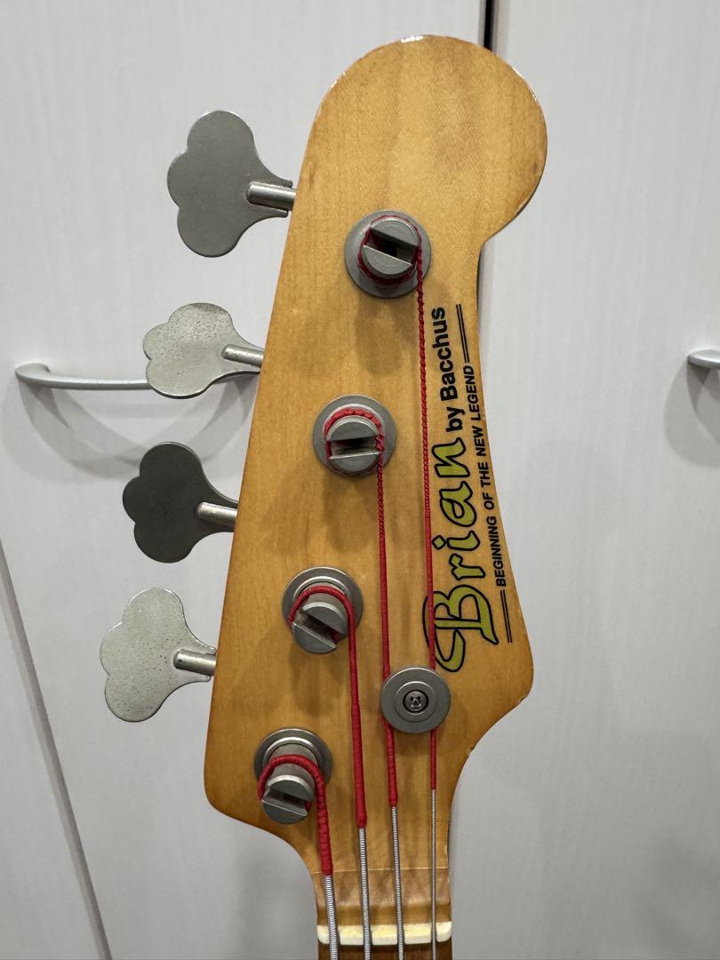 ベース Brian by Bacchus Jazz Bass GLAY JIRO