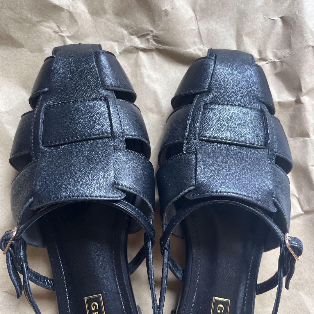 Daniella & GEMMAメッシュバックストラップサンダル　黒　箱あり セール】Gina × Daniella & GEMMA コラボ メッシュサンダル