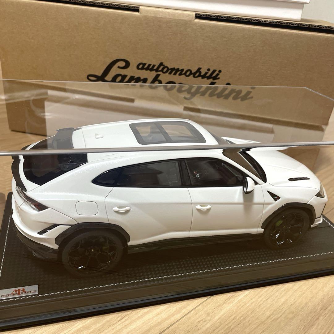 ランボルギーニ　ウルスペルフォルマンテ ミニカー