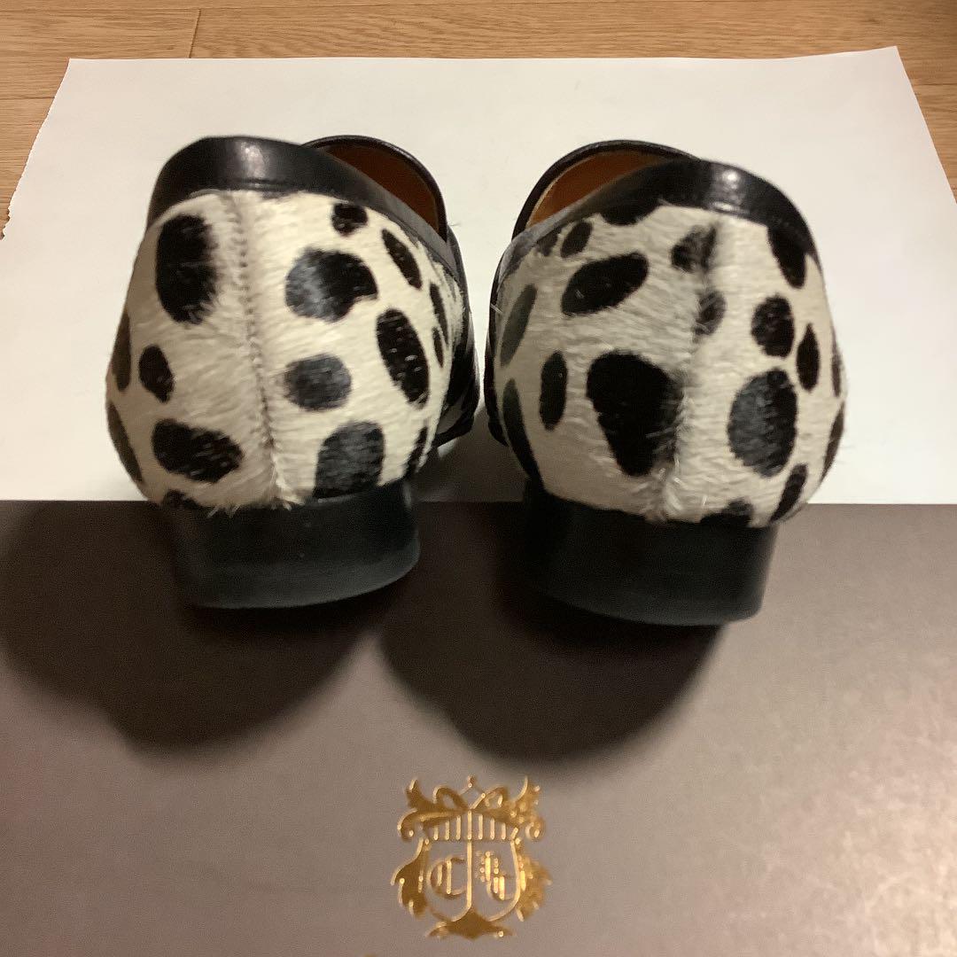 【極美品】chausser ローファー　ハラコ　ダルメシアン柄　23cm ショセ ハラコ ローファーオンライン 通販