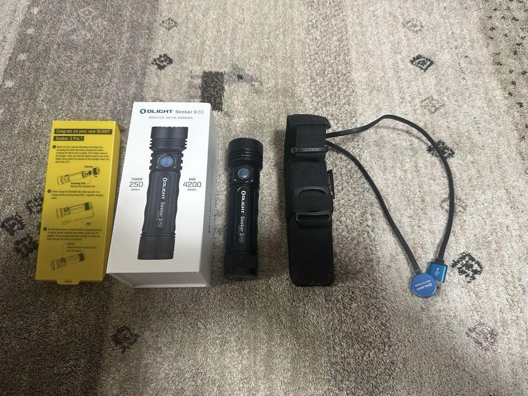 ライト・ランタン Olight seeker3 pro