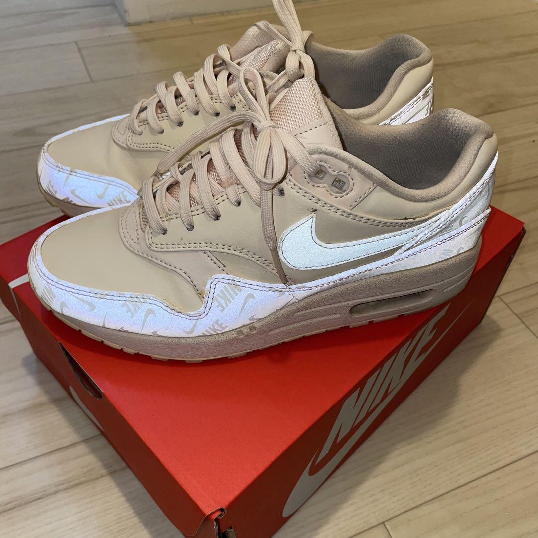 NIKE エアマックス　ピンク