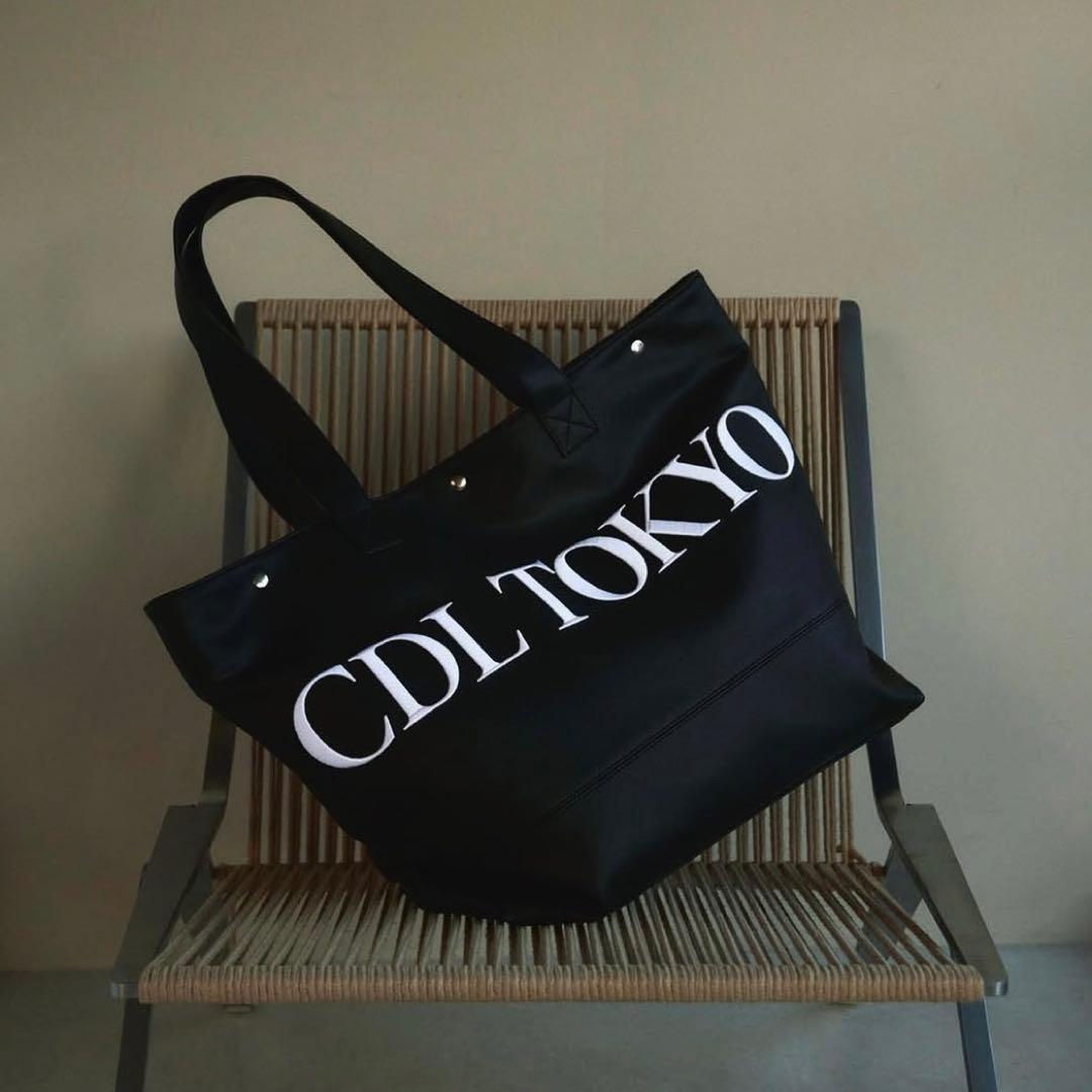 CDL TOKYO Faux Leather Travel Bag 黒 ØMI - メルカリ