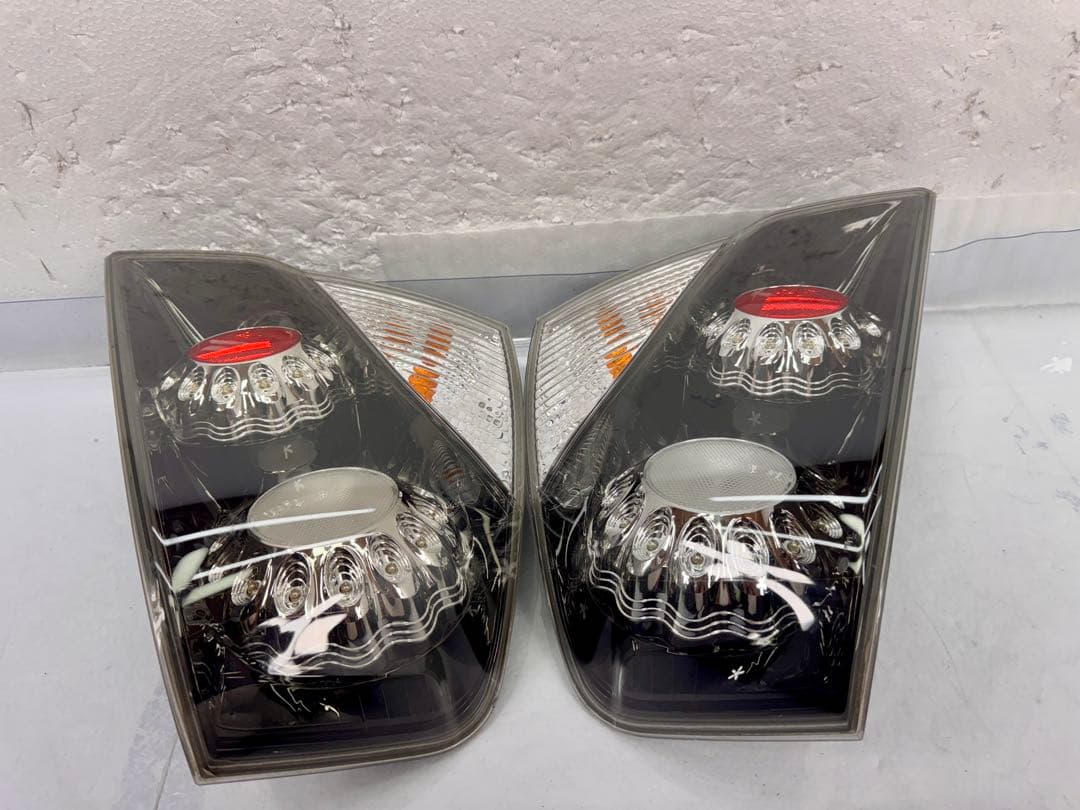 フーガ 250GT 350GT 純正 Y50 PY50 LEDテールランプ 右左