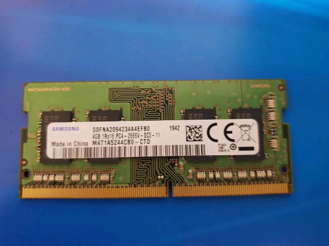サムスン純正DDR4 4GBノート用メモリ