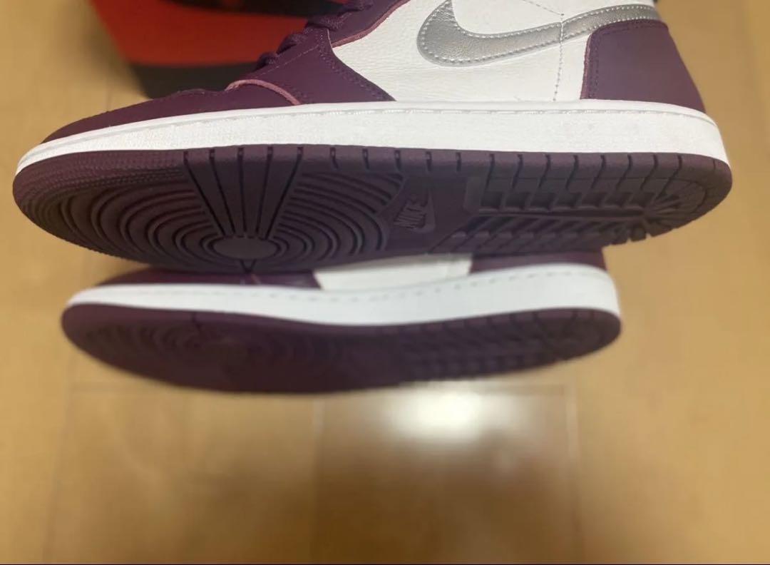 Nike Air Jordan 1 バーガンディ/ホワイト