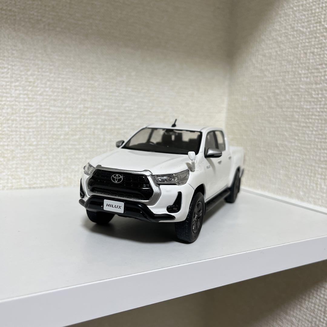 ハイラックス 模型 ミニカー - メルカリ