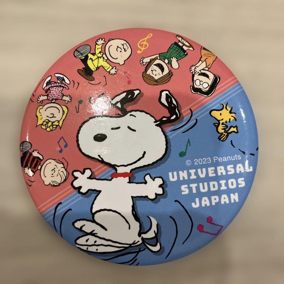 ユニバ　缶バッジ　4点セット USJ 缶バッジ 4種セット ユニバーサルスタジオジャパン - メルカリ