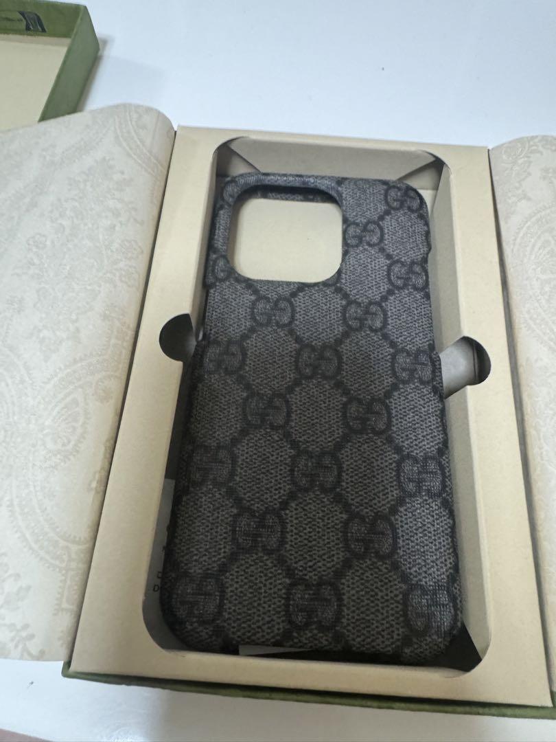 【美品】Gucci iPhoneケース GGパターン グレー 正規品