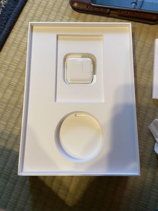はしてませ Apple Wi-Fi Cellularモデル 32G… KBbto-m34115916225 iPad 9.7インチ カラー