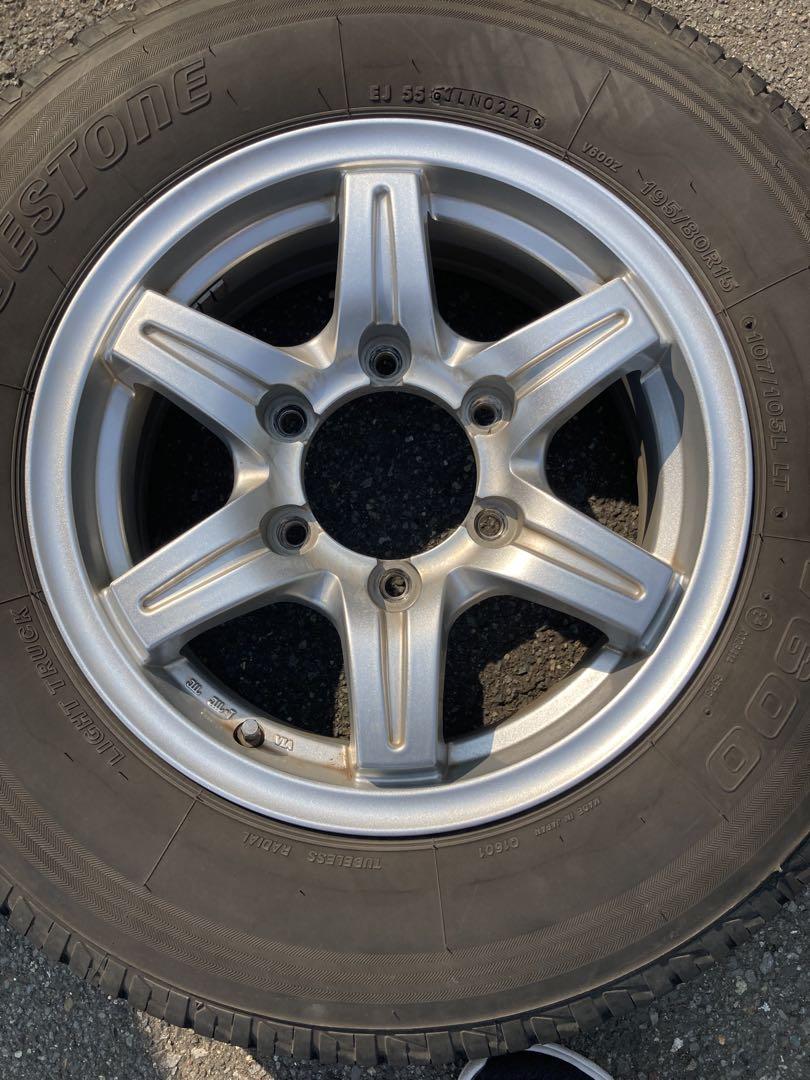 【早い者勝ち】ハイエース 195/80R15 LT ホイールセット 4本