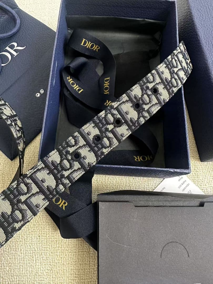 Dior リバーシブル ベルト オブリーク ロゴ バックル - メルカリ